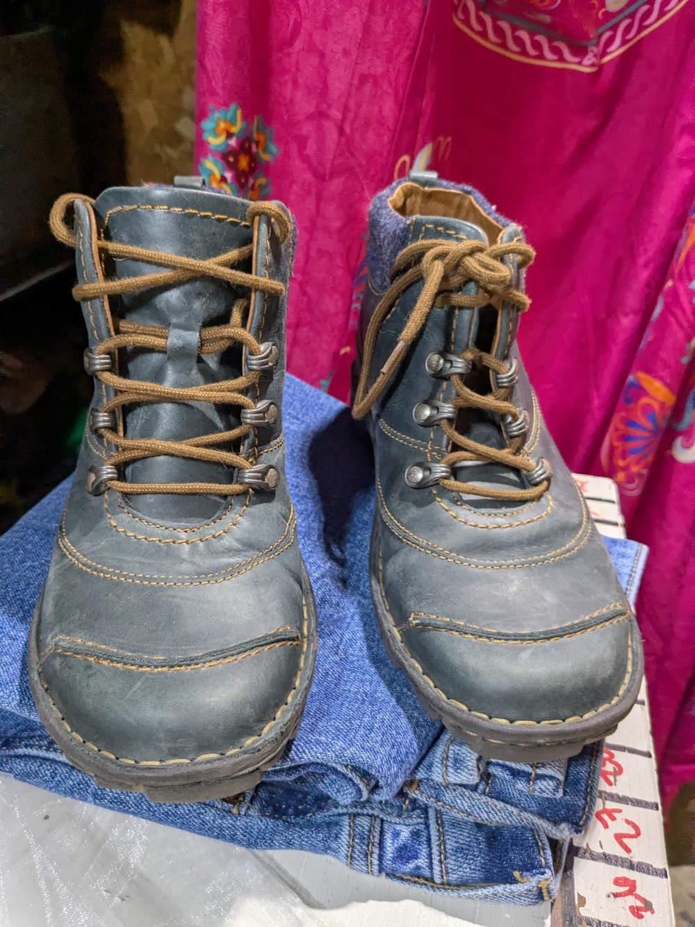Joseph Siebel Size 39 Boots